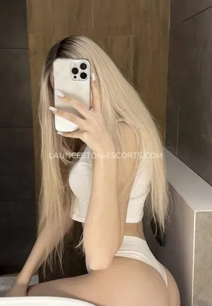 Launceston escorts Astrid — 3