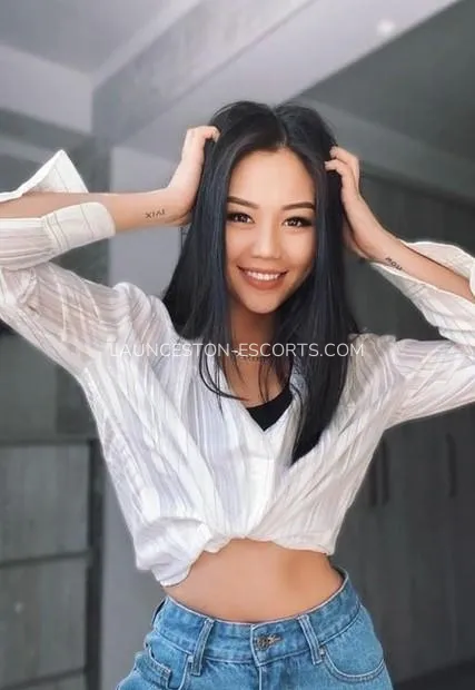 Launceston escorts Rebecca — 2