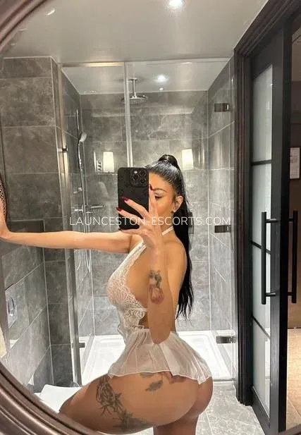 Launceston escorts Aliyah — 4
