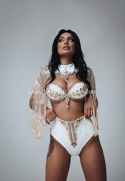 Launceston escorts Maya — 1