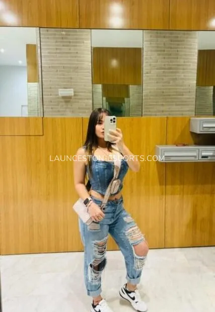 Launceston escorts Mona — 2