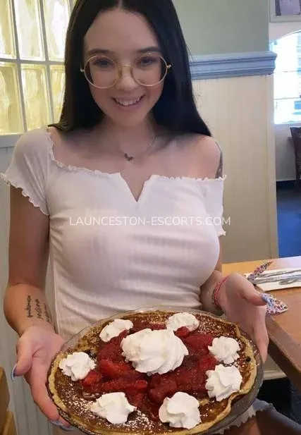 Launceston escorts Gisela — 3