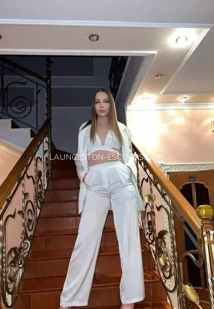 Launceston escorts Gisela — 4