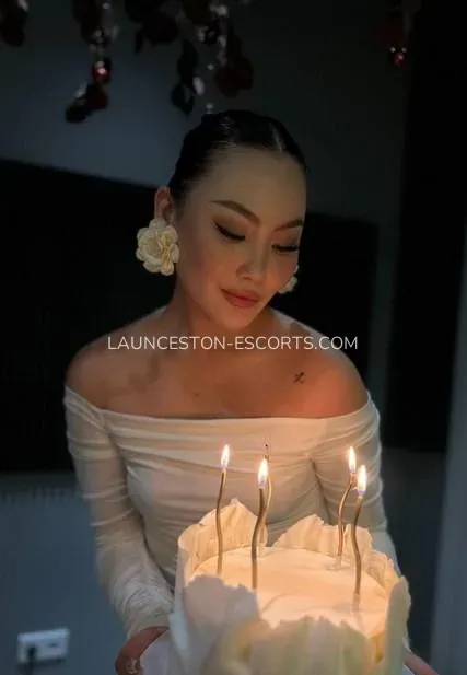 Launceston escorts Jade — 4