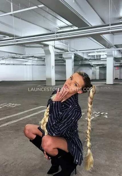 Launceston escorts Elvira — 3