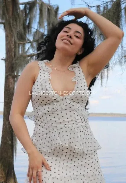 Launceston escorts Layla — 3