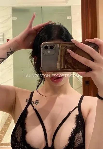 Launceston escorts Stephanie — 4