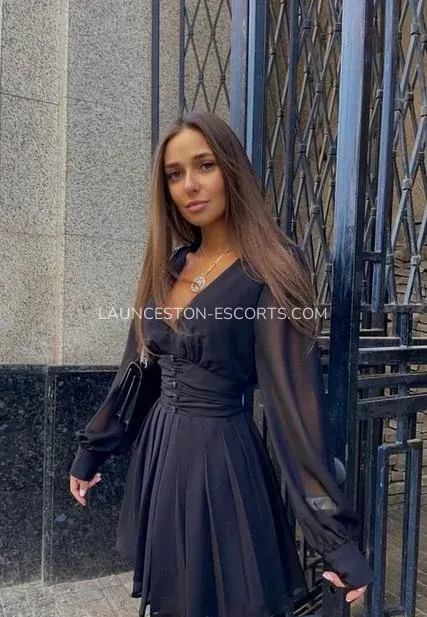 Launceston escorts Viviana — 4