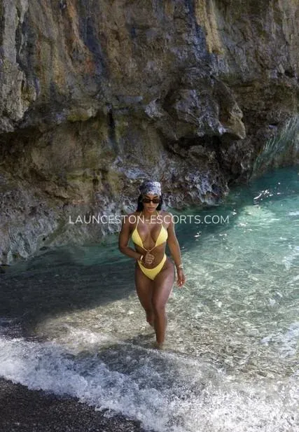 Launceston escorts Emma — 10
