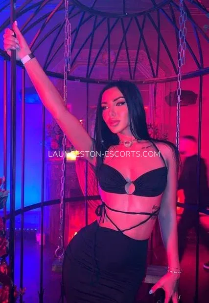 Launceston escorts Courtney — 6
