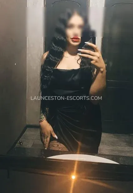 Launceston escorts Bella — 5