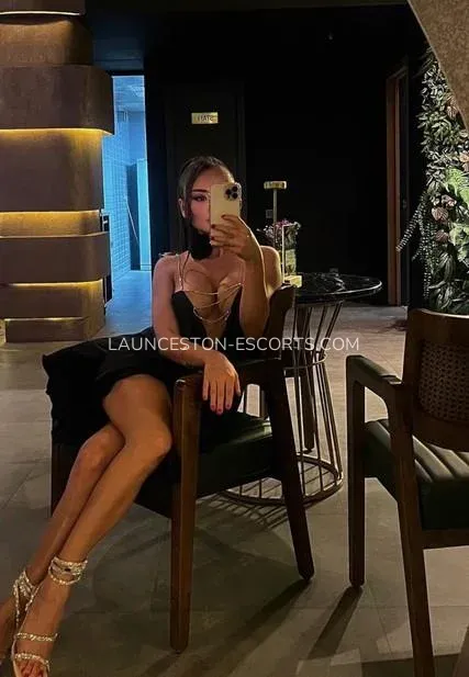 Launceston escorts Laura — 8