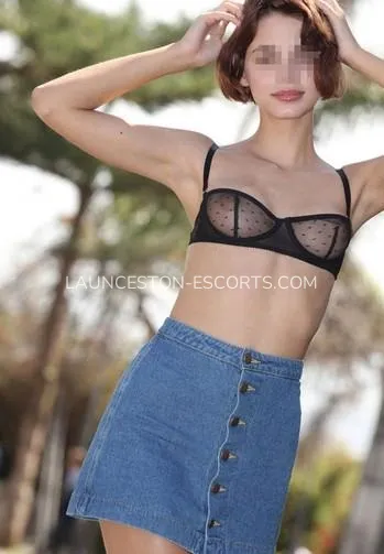 Launceston escorts Julianna