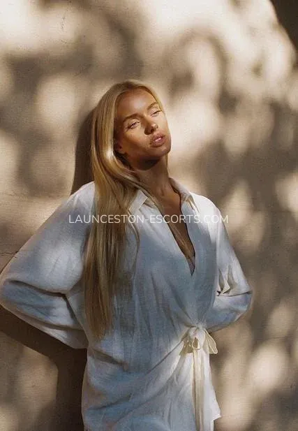 Launceston escorts Yvonne — 5