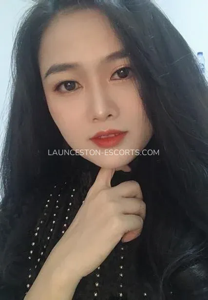 Launceston escorts Layla — 1