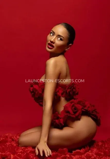 Launceston escorts Laura — 6
