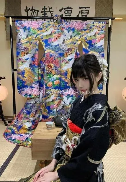 Launceston escorts Kayla — 3