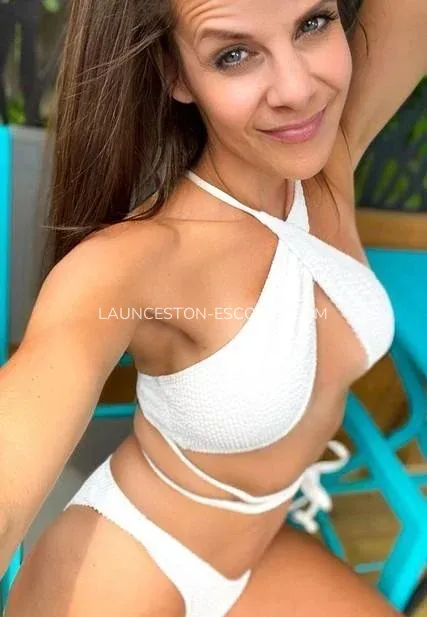 Launceston escorts Sadie — 5