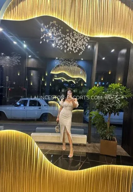 Launceston escorts Märta — 1