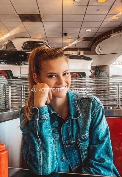 Launceston escorts Alyssa — 7