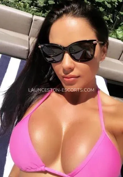 Launceston escorts Amalia — 3