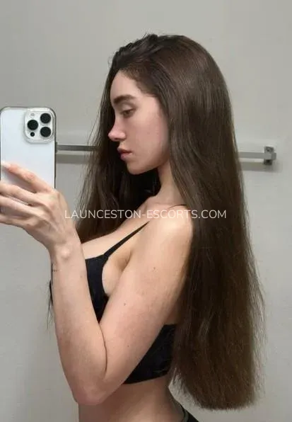 Launceston escorts Johanna — 1