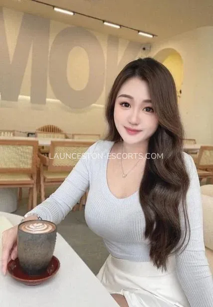 Launceston escorts Anna — 3