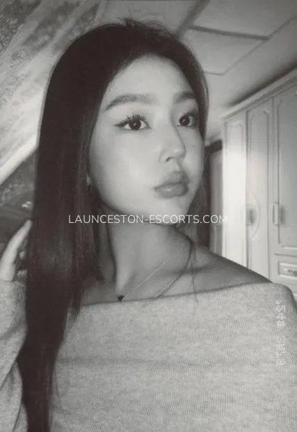Launceston escorts Vanessa — 2