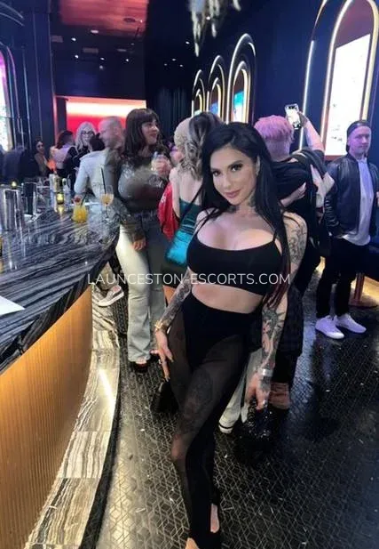 Launceston escorts Aaliyah — 5