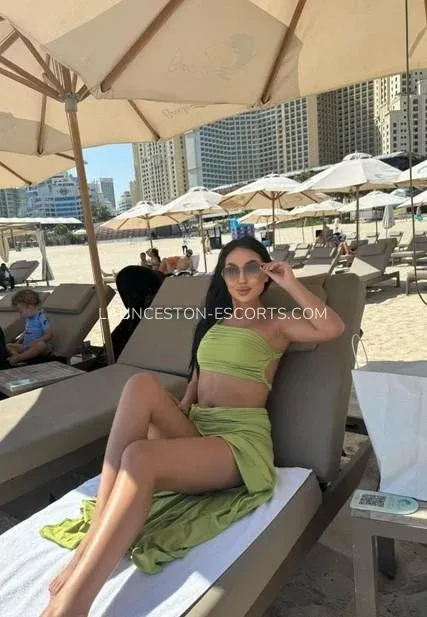 Launceston escorts Mackenzie — 1
