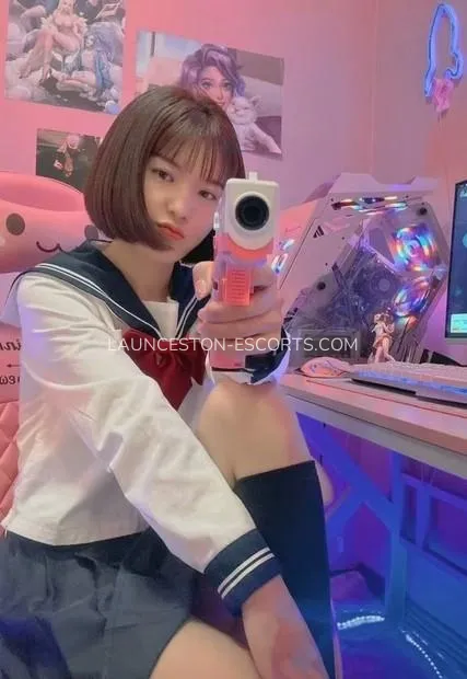 Launceston escorts Kiara — 2