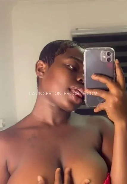 Launceston escorts Clio — 4