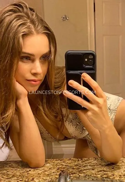 Launceston escorts Viktoria