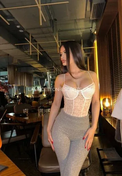 Launceston escorts Maggie — 5