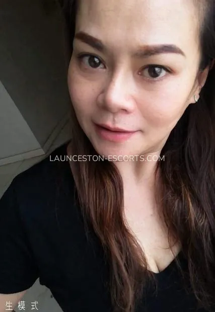 Launceston escorts Claire — 2