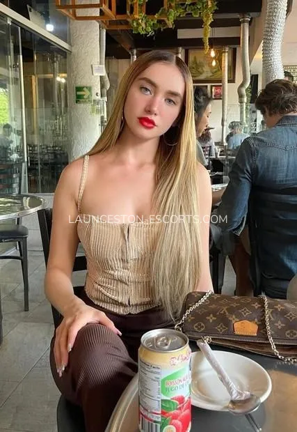 Escort djevojka Sofia - Launceston