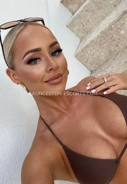 Launceston escorts Siv — 3