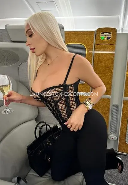 Launceston escorts Isabelle — 5
