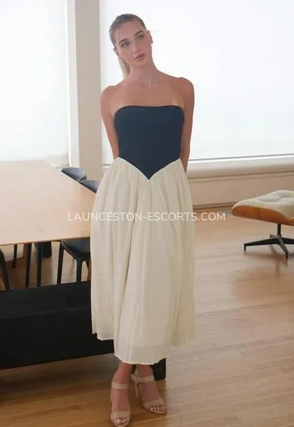 Escort djevojka Agnes - Launceston