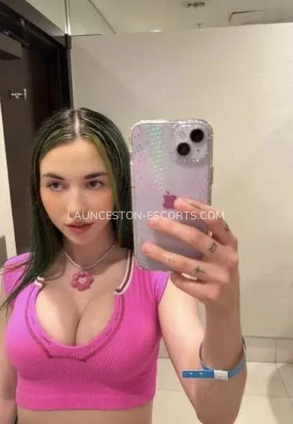 Launceston escorts Hannah — 3