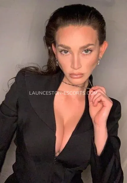 Launceston escorts Ellen — 6