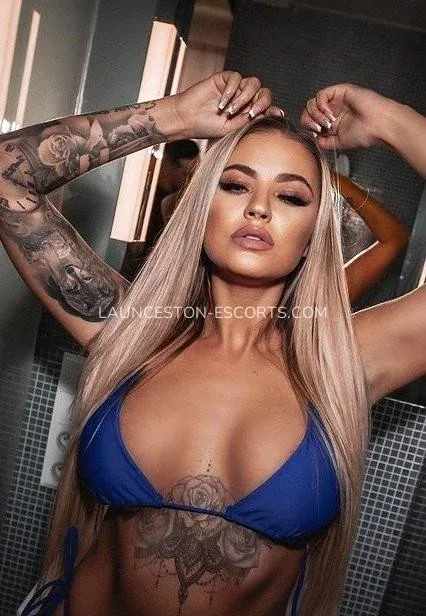 Launceston escorts Naomi — 8