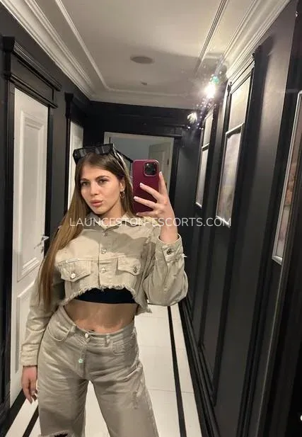 Launceston escorts Amanda — 3