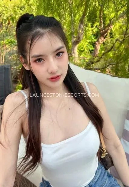 Launceston escorts Ella — 5