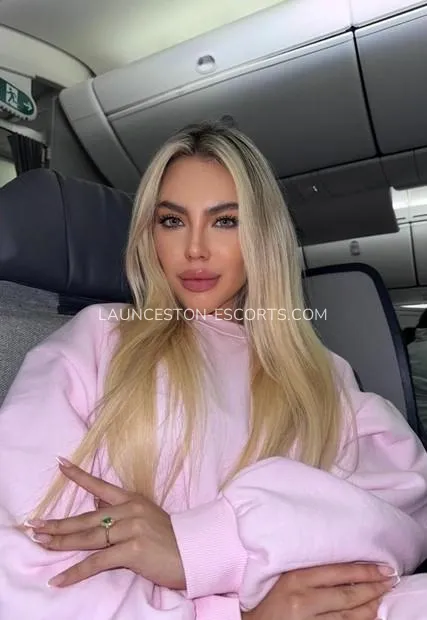 Launceston escorts Sofie — 2