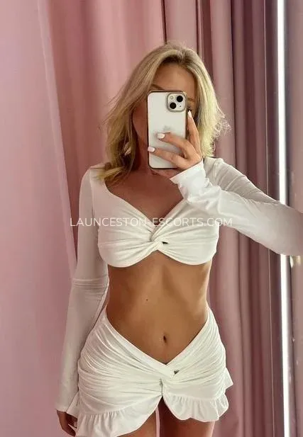 Launceston escorts Karolina — 5