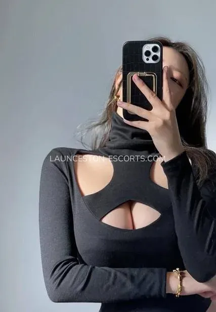 Launceston escorts Erika — 1