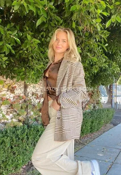 Launceston escorts Cadence — 5