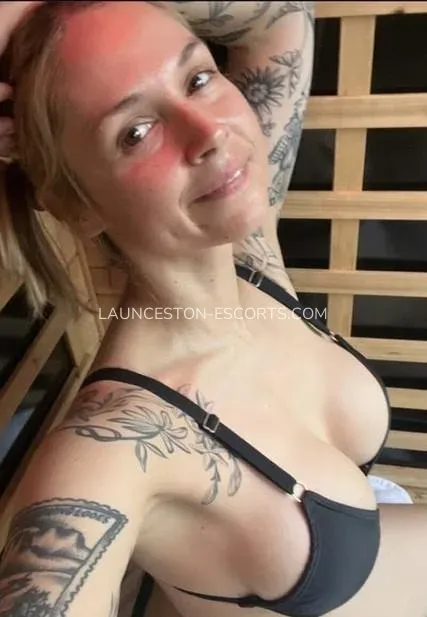 Launceston escorts Valerie — 4