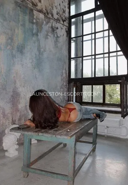 Launceston escorts Alyssa — 8